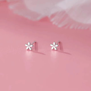 S999足银迷你花朵耳钉女简约潮流耳环螺丝睡觉免摘养耳洞小众耳饰