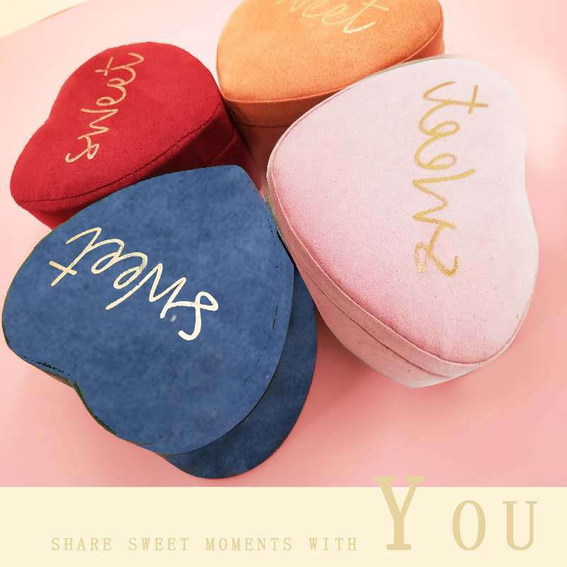 Creative three -dimensional heart -shaped candy box Handling box…