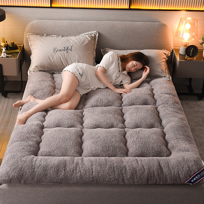 Thickened Lamb Wool Mattress Pad 1.5m Bed 1.8m Tatami Protector Double Bed Mattress Pad Quilt 2X2 Wangjin