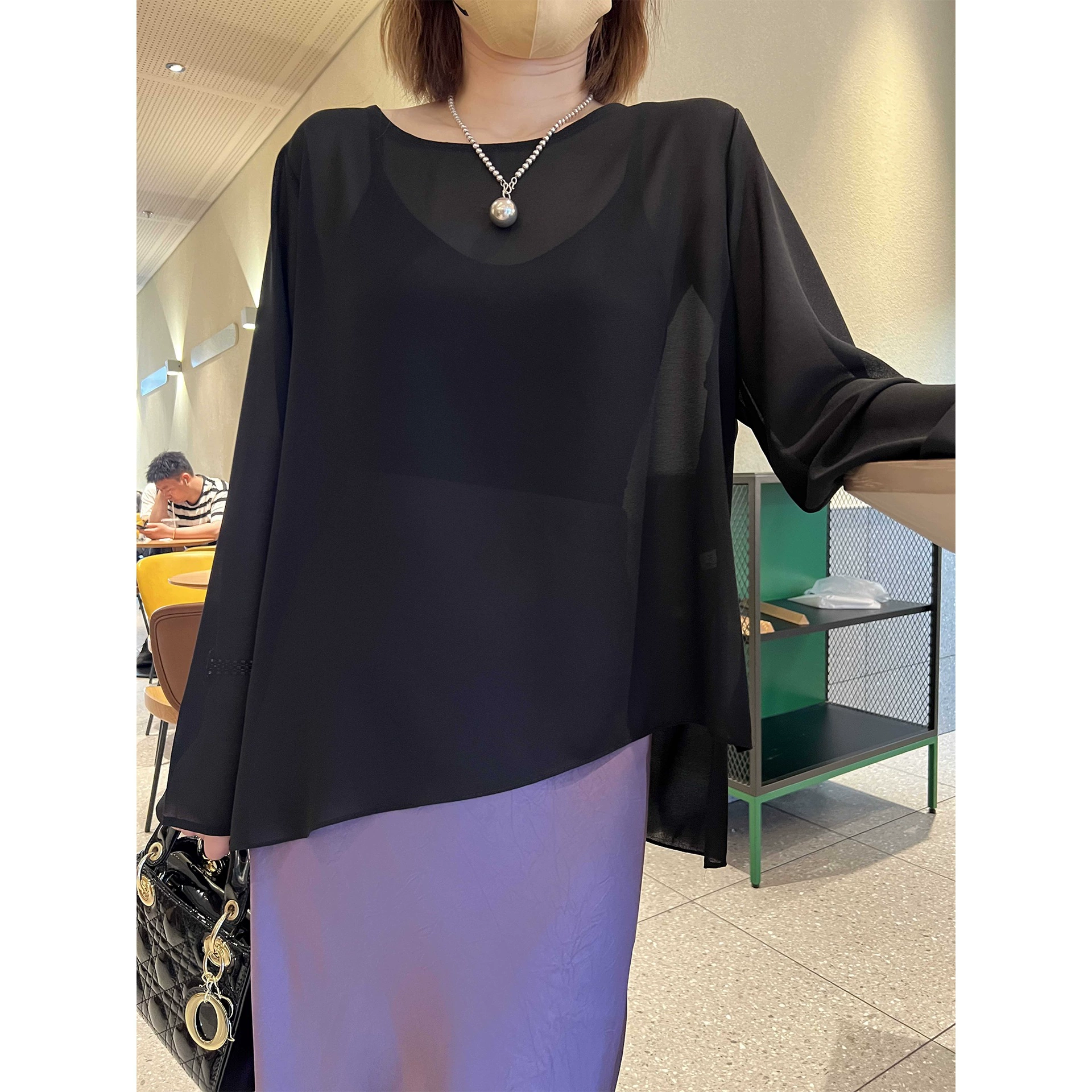 [Дизайнерский жоржет] тонкий солнцезащитный топ во французском стиле с длинными рукавами и модным и универсальным дизайном для похудения.