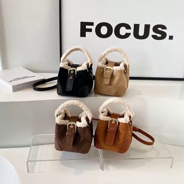 Autumn and Winter New Kidsren's Bag Maillard Series Lamb Wool Mini Bucket Bag Retro Frosted Handbag Crossbody Bag for Women