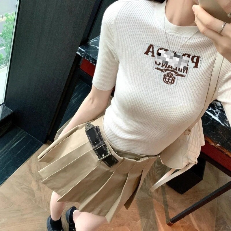 Spring and Autumn New Style Slim-Fit Letter Jacquard Slimming Round-Neck Knit Top Short-Sleeve Shirt Popular Online Cotton Top Spring and Autumn New Style Slim-Fit Letter Jacquard Slimming Round-Neck Knit Top Short-Sleeve Shirt Popular Online Cotton Top