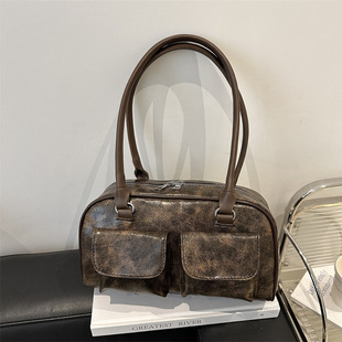 Popular Bag 2025 New Fashion Women's Autumn and Winter Western Style Tote Underarm Bag Korean Shoulder Bag Bowling Bag Women