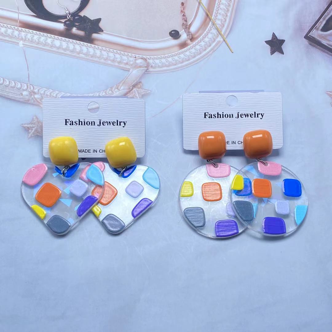 25g Weight 1 Pair Cute Round Color Block Heart Shape Arylic Drop Earrings