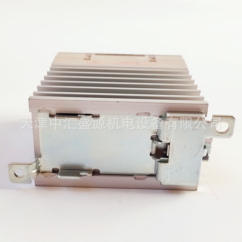 欧姆龙G3PE-515B-3N固态接触器DC12-24 G3PE加热器用三相继电器