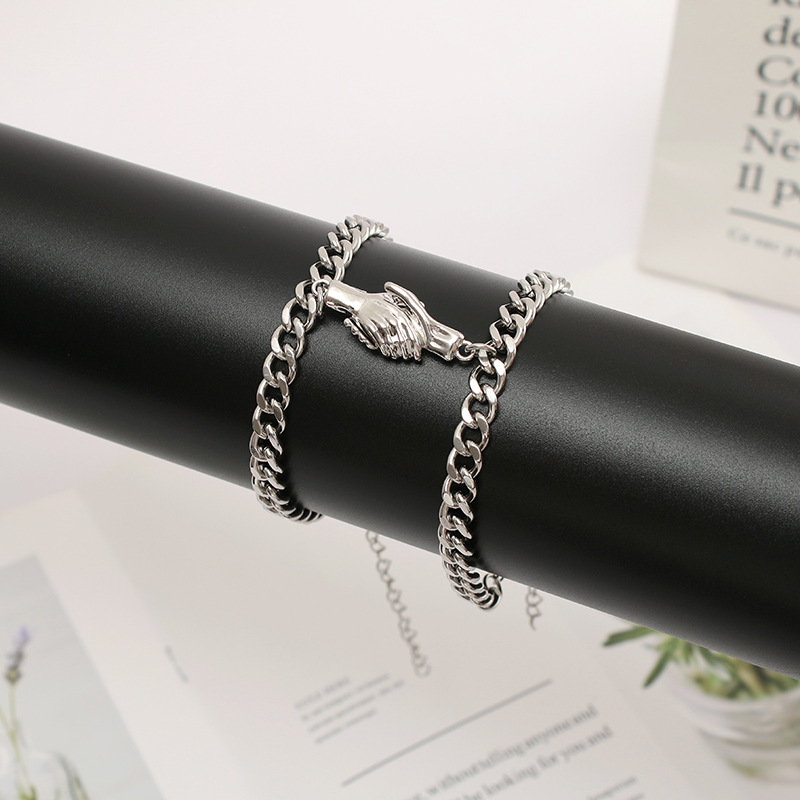Bracelets Classification 304 Stainless Steel Chain Material Simple Style Geometric 304 Stainless Steel Silver Plated No Inlaid Bracelets In Bulk