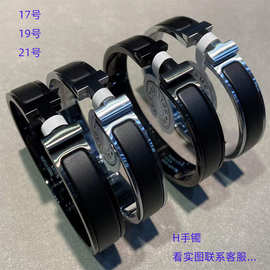 高版钛钢爱家手镯字母H珐琅黑武士男款高质量不褪色手饰批发新