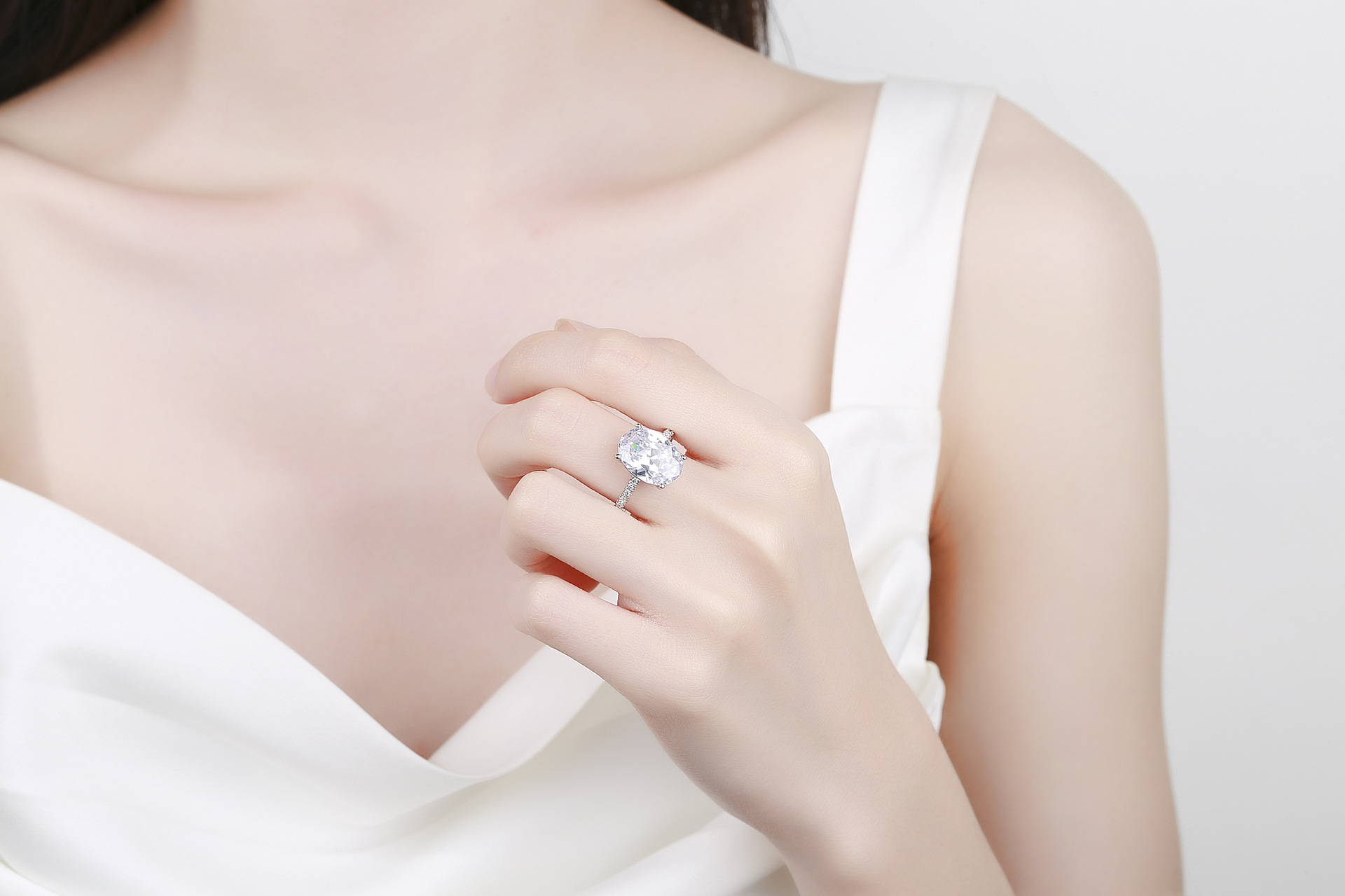 Elegant Geometric Copper Inlay Zircon Rings