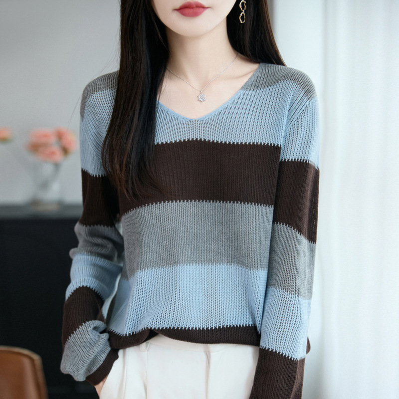 精纺羊毛2025秋冬新女式宽松V领拼色宽条套头内搭上衣打底针织衫|undefined