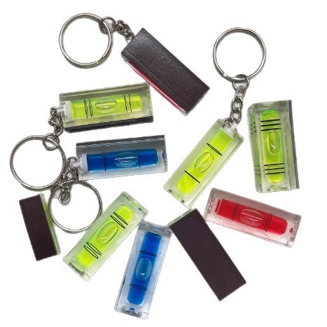 带磁带钥匙扣水平泡水平仪方形水准泡迷你小型水平尺磁吸设计