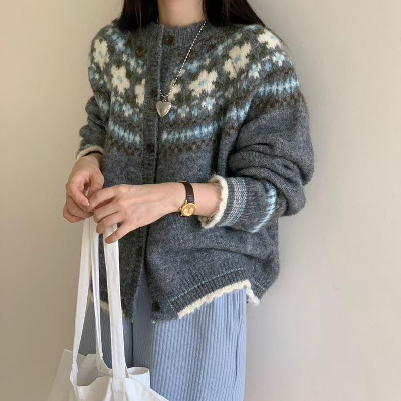 提花针织开衫 2025秋季新款 洋气时尚圆领百搭上衣女外穿毛衣3218|undefined