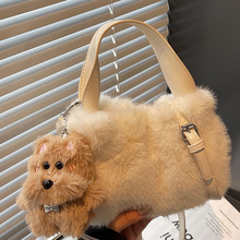 2025秋季新款毛绒手提包韩版小众毛茸茸褶皱斜挎包马卡龙色淑女风