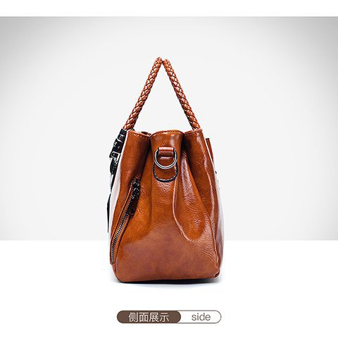 European and American retro women's bag trend, new cross-border hand-held shoulder crossbody bag made of oil wax leather for export, one piece, global consignment undefined