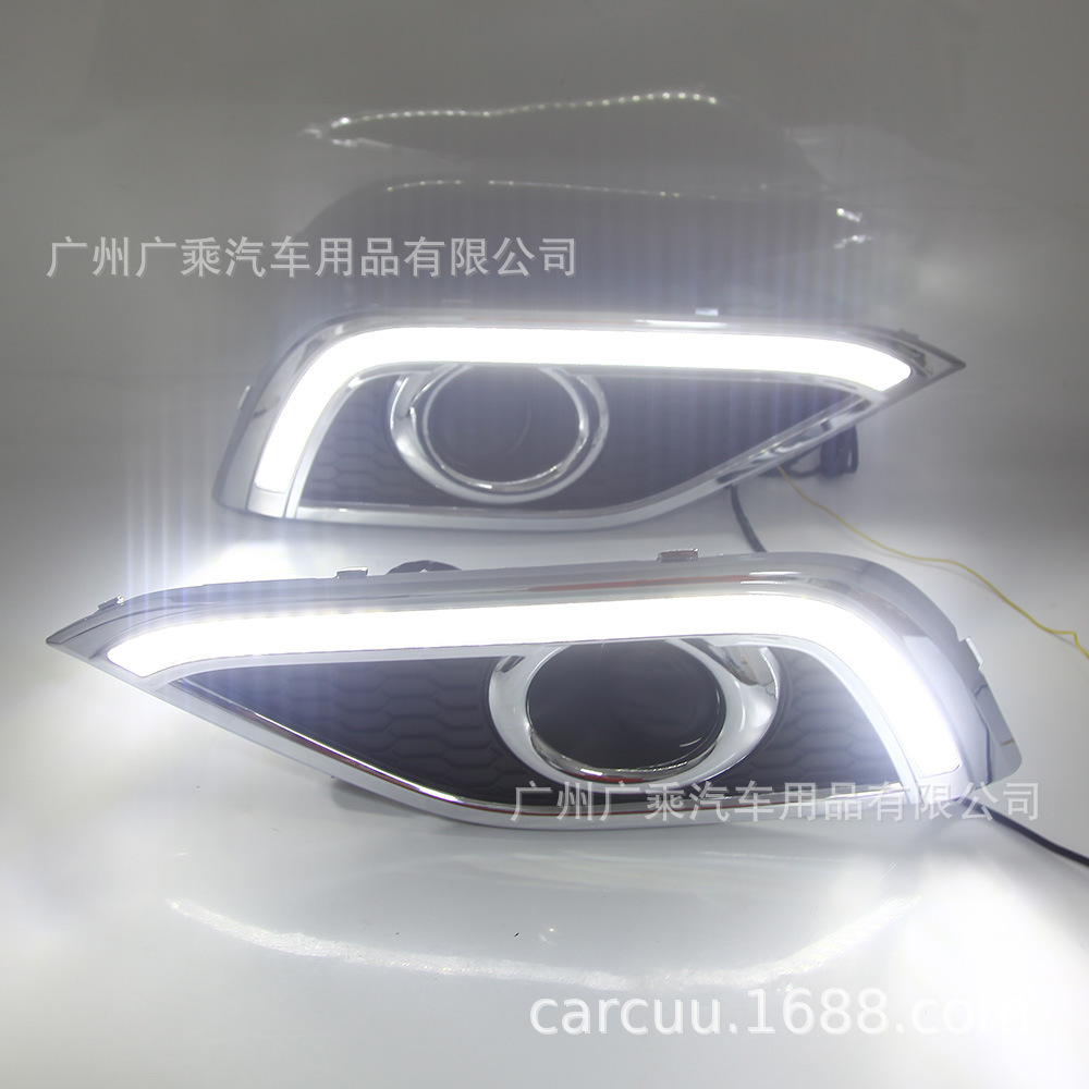 Adecuado para 12 Honda CRV luces de circulación diurna 13-14 CRV luces diurnas 3-color streamer L-tipo L