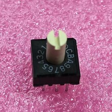 RH3H-16C-B �A�_ DIPԭ�b    10.0X10.0H4.5mm 0-F 3;3 ֱ�厧��