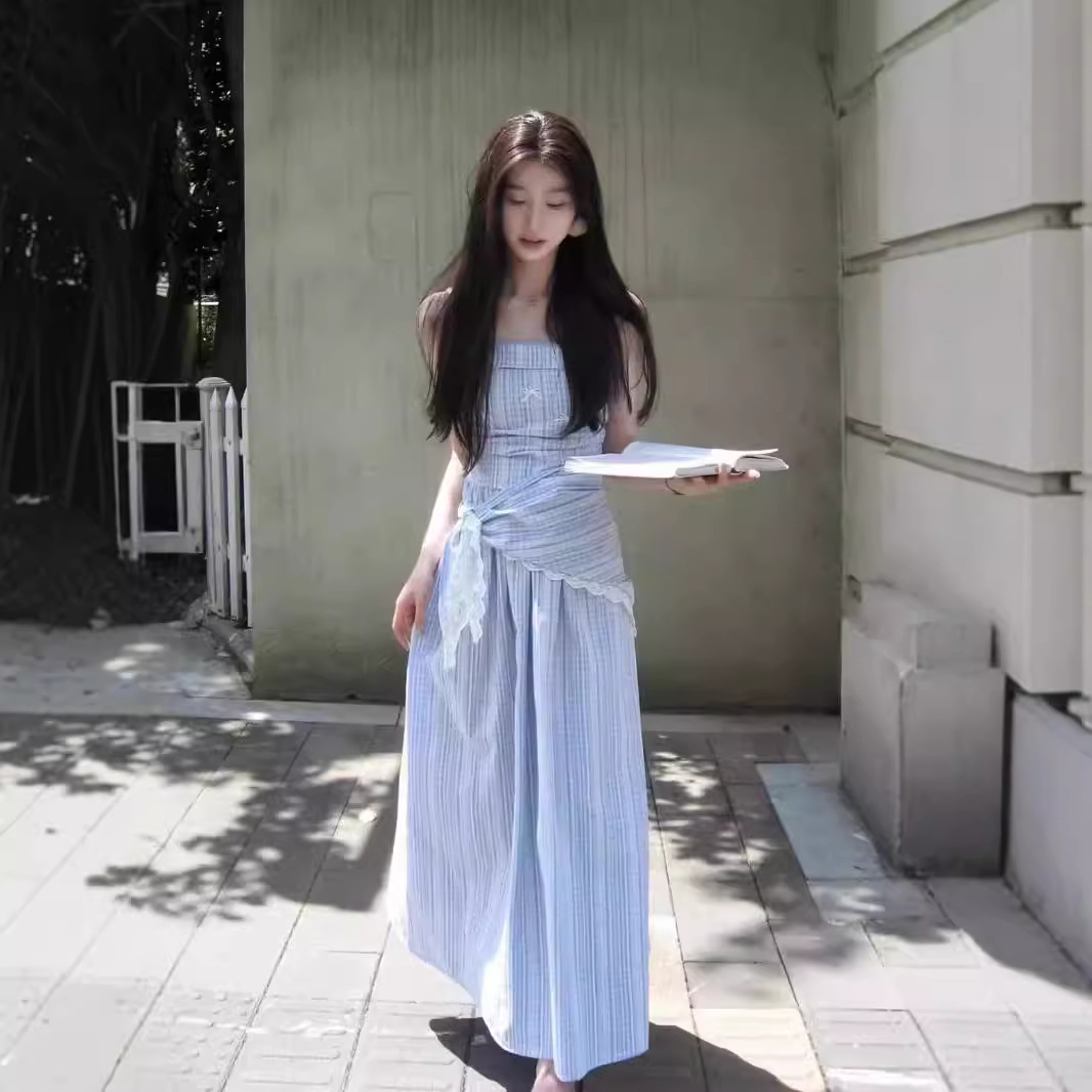 跨境蓝色格纹抹胸吊带连衣裙女夏季法式高级感收腰小众显瘦长裙子
