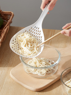 Japanese Large Colander Filter Mesh Screen Household Kitchen High Temperature Resistant Lo Noodles Long Handle Drain Noodles Mesh Dumplings Xu Ping