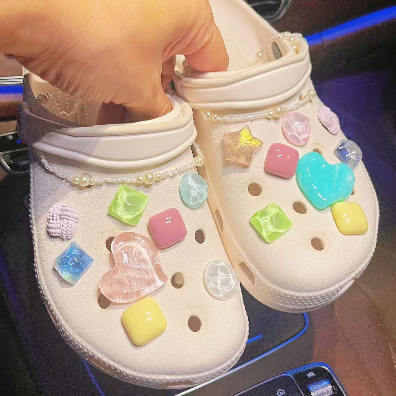 화려한 분위기 [끈적 끈적한 바닥 버클 배달] 신발이 포함되어 있지 않습니다.