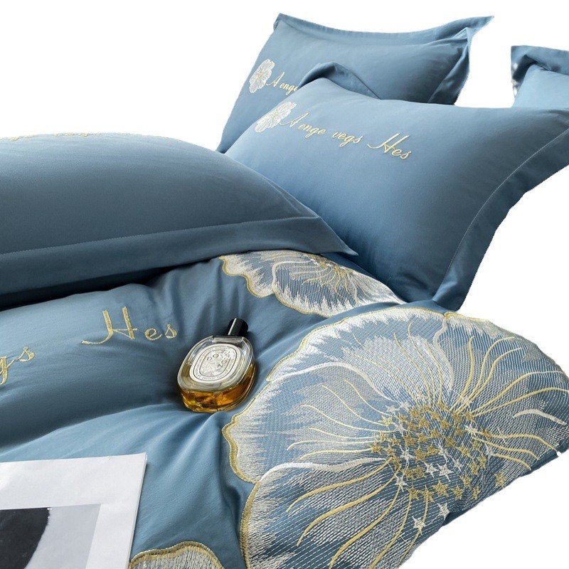 Nuevo traje de cuatro piezas con bordado de seda lavado, sábana de viento de lujo ligero, color sólido, sábana simple, funda de edredón al por mayor