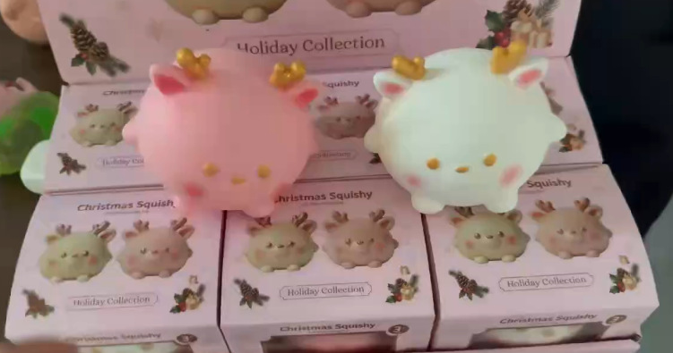 New arrival - little deer bear, colors random [6 pieces/display box]