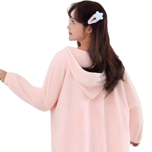 Autumn and winter long home bathrobe for women to wear absorbent bath towel coral velvet thickened home hooded long-sleeved bath skirt