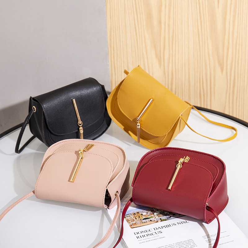 Women's bags 2020 new golden tassel doub...