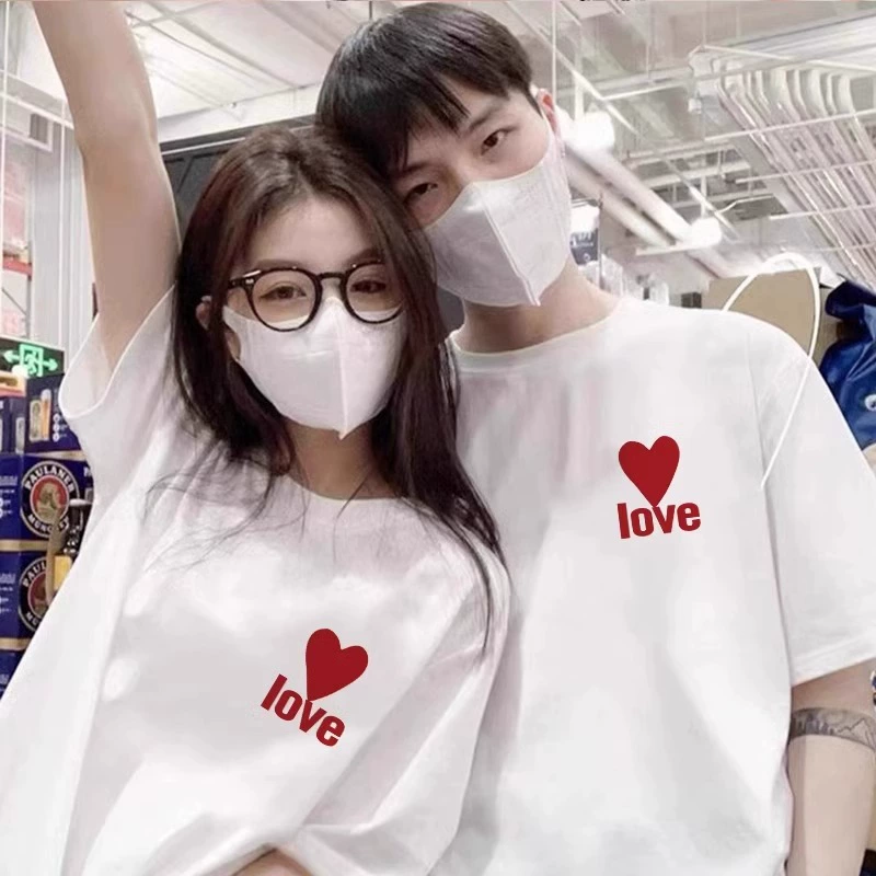 Супер красивый, чтобы получить разрешение на регистрацию пары летняя футболка 2025 новый супер огонь нишевые не бьет одежду с короткими рукавами