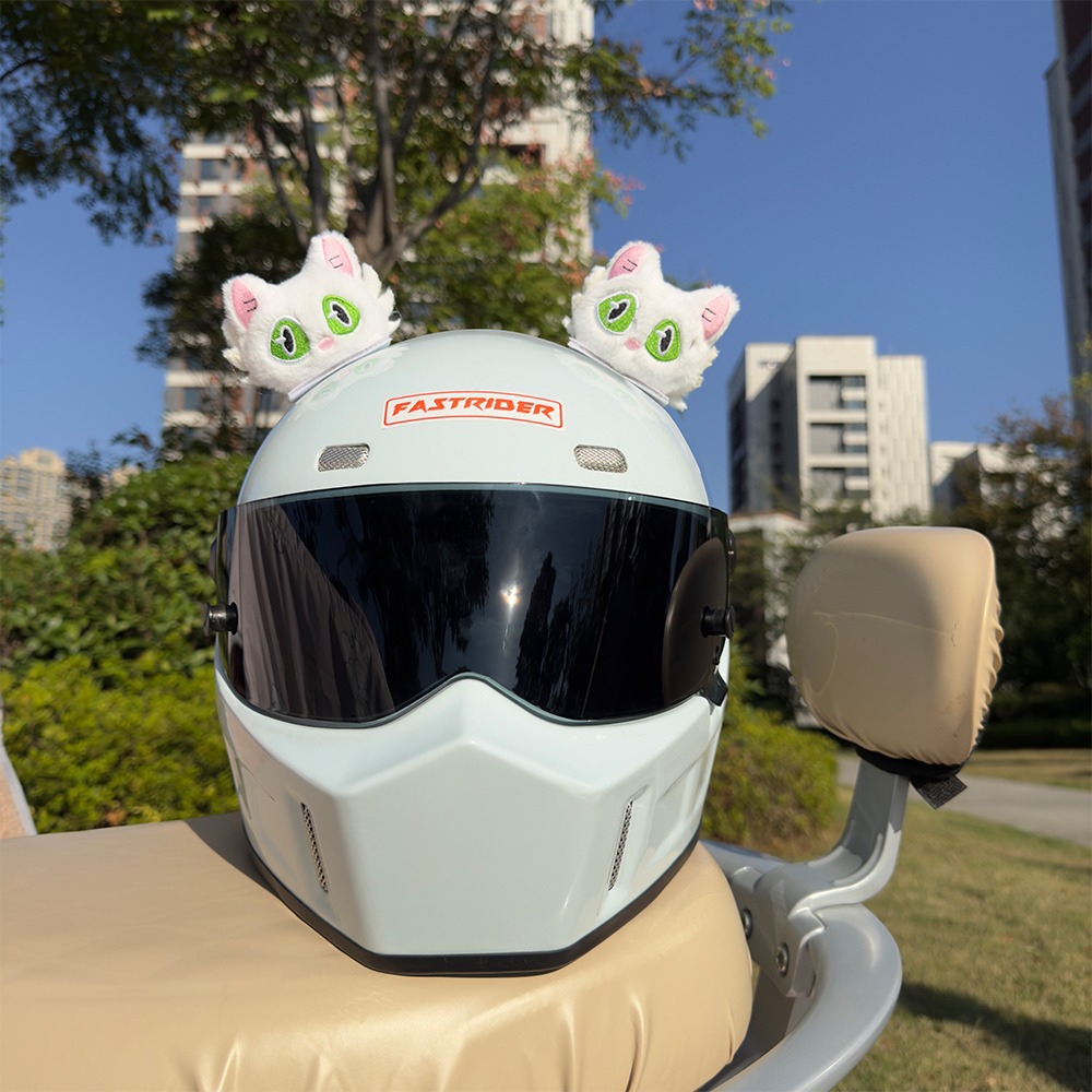 Suzume's Locking-Up Cat Motorcycle Helmet Decoration