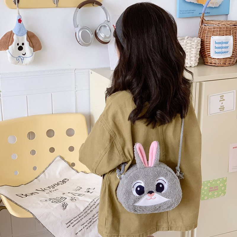 2025 otoño y invierno nuevo bolso para niños caricatura lindo animal peludo bolso de hombro pequeño bolso de cambio ligero