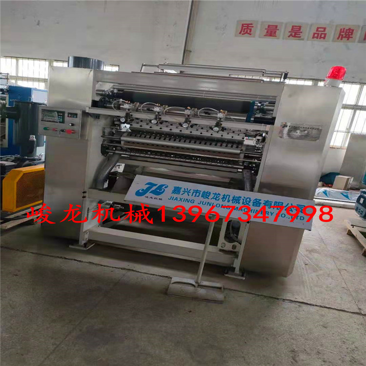 1一次性洗脸巾折叠机 卷筒式棉柔巾打卷机 擦脸巾设备厂家