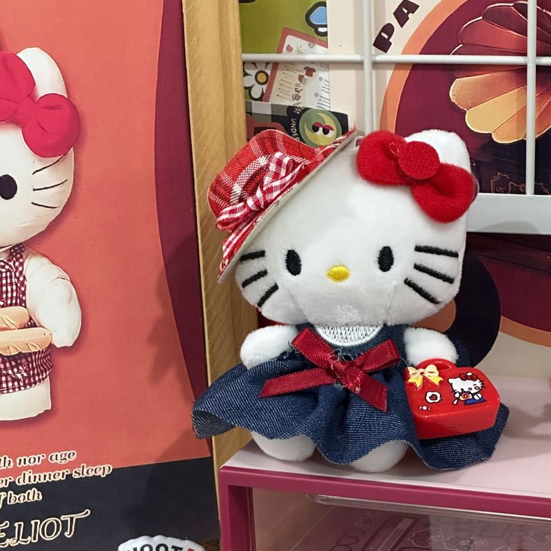 粉墨kitty小香风裙摆玩偶背包挂件ins风高级感精致挂饰爱心扣钥匙|undefined