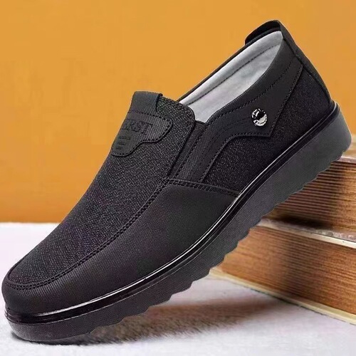 Traditional Beijing Spring and Autumn Men's Leather Shoes, Breathable Men's Single Shoes for Middle-Aged and Elderly, Slip-Resistant Casual Shoes with Soft Soles, Large Size Father's Shoes