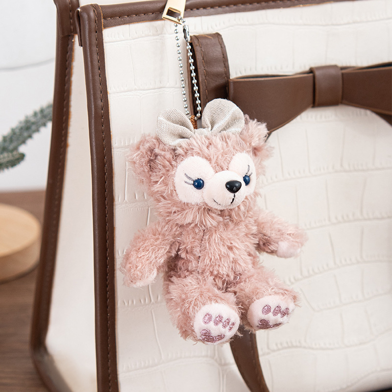 Маленький кулон Мэй Мэй