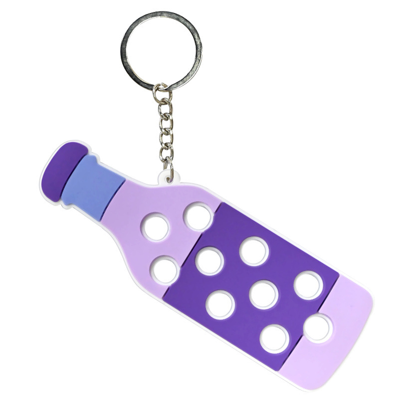 Hole Hole Colgante de llaver PVC pegamento blando DIY colgante de bolsas escolares colgante Amazon decoración regalos al por mayor stock image 18