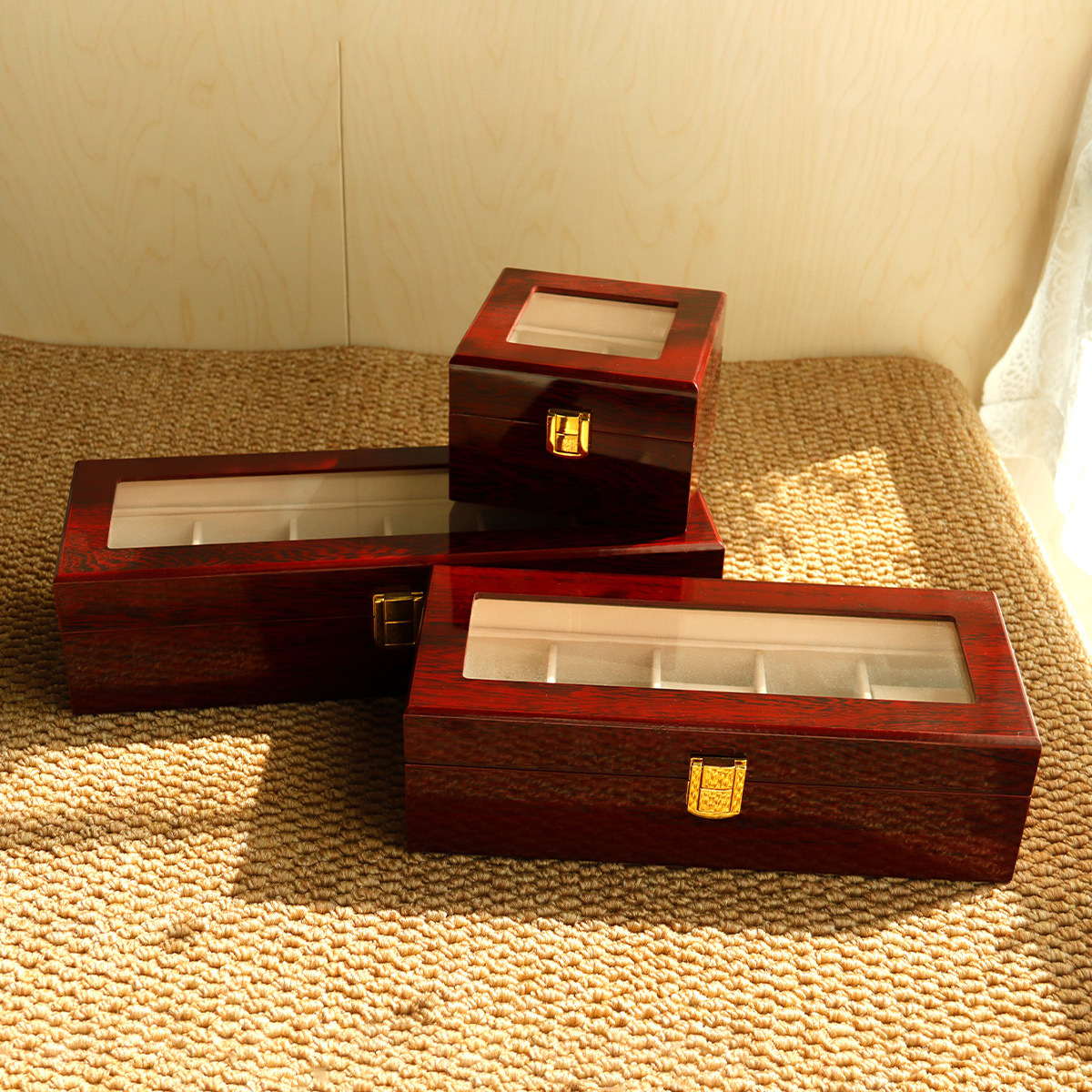 �ֻ�ľ�ʿ���2λ5λ��ɫ�ֱ����ֱ���װ�иߵ������ֱ���չʾ��