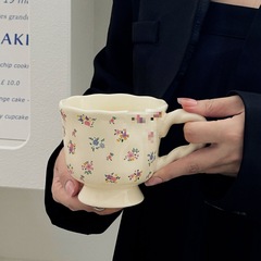 イン花柄ハイエンドセラミックレトロマグ家庭用セラミックマグコーヒーカップ高価値ウォーターカップ誕生日ギフト