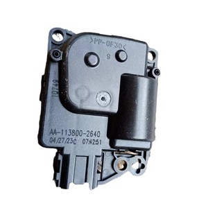 Applicable to imported kuwei 300C free customer Kubo heater motor replica motor 68018109AA
