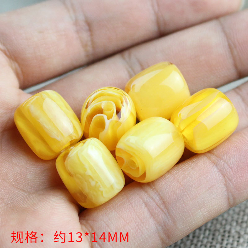 二代蜜蜡桶珠06