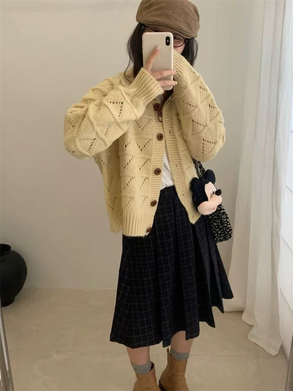 复古翻领镂空针织开衫女秋冬新款宽松慵懒百搭小个子短款毛衣外套|undefined