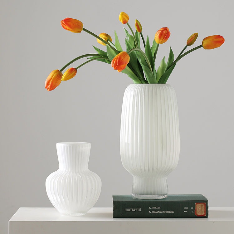 Minimalist vertical stripe geometric white porcelain glass vase decorative piece living room dining table high-end fresh flower large-mouthed decoration floral arrangement vase
