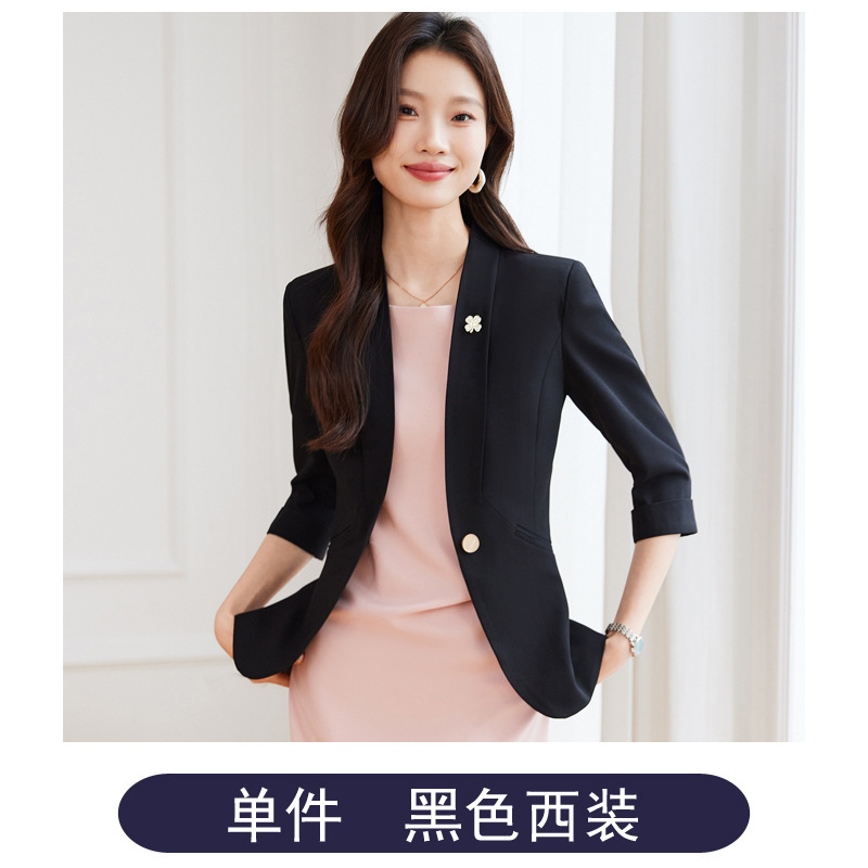グレーの職業服のスーツのスカートの女性の春秋2025新型の高級感の司会者の作業服のスーツのコート|undefined