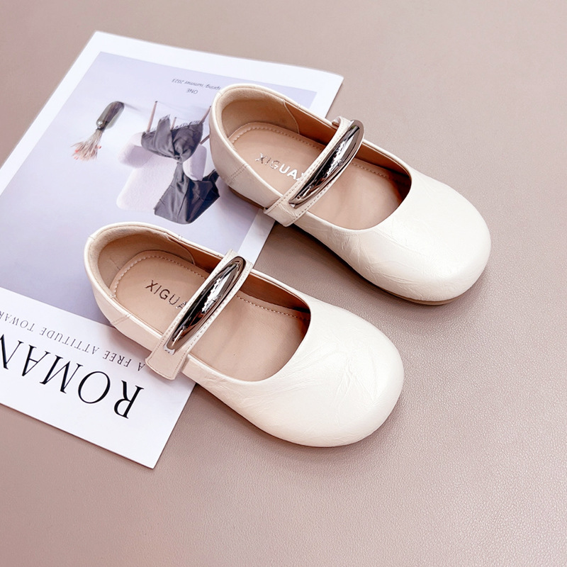 Zapatos de cuero para niñas, zapatos para niños, primavera y otoño 2025, nuevos relojes para niñas, princesa para niños, zapatos individuales, moda image 4