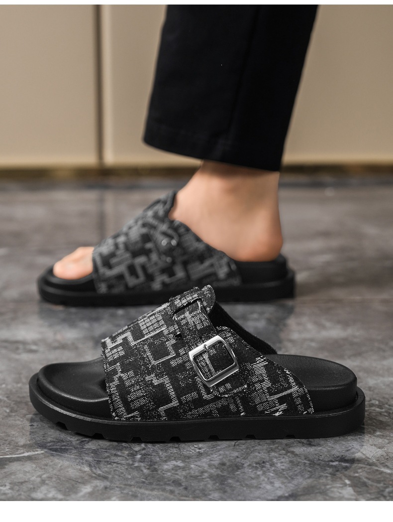 Slippers 2026 New Summer Outdoor Thick-Soled Comfortable Men's Casual Versatile Slide Sandals_vogvips.com