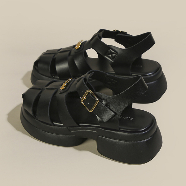 Summer woven sandals