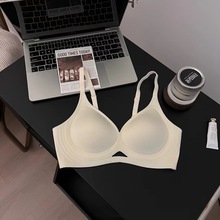果冻条无痕内衣女夏季薄款大胸显小收副乳无钢圈舒适3d软支撑文胸
