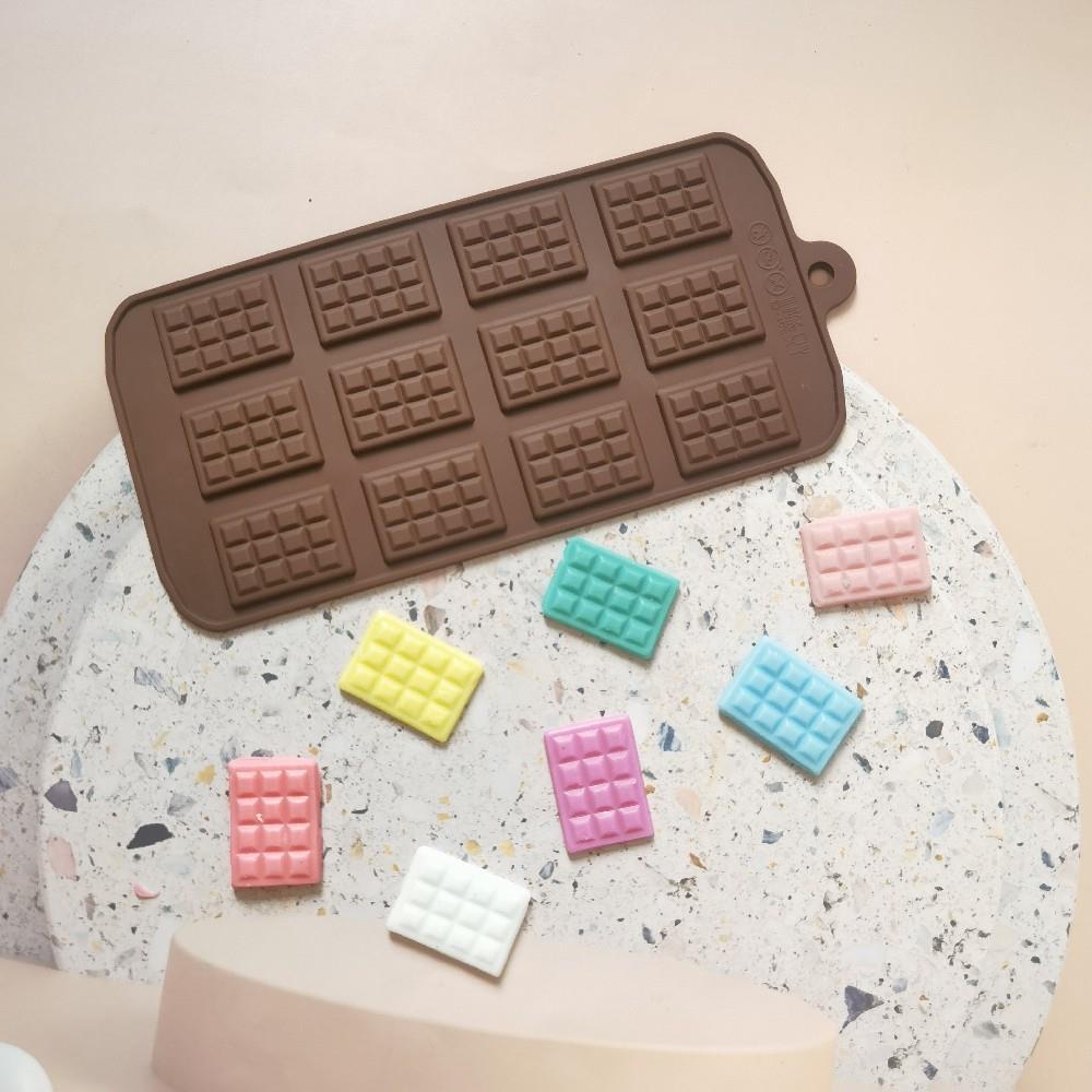 12-in-a-Row Wafer Chocolate Cookie Mold Cake Pan Ice Cream Candy Silicone Mold