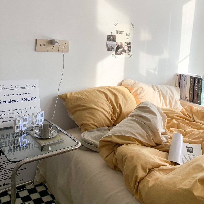 Viento nórdico simple color sólido tres piezas de ropa de cama dormitorio de estudiantes de verano cuatro piezas de ropa de cama