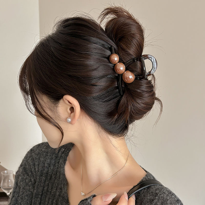 新しいスタイルのヘアクリップ、女性用、髪の量が多い方にも最適、おしゃれでファッショナブルな中型シャーククリップ、日常使いに万能なヘアアクセサリー|undefined