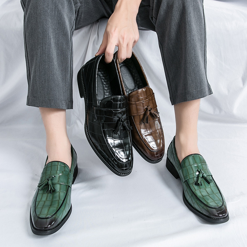 Verano nuevo perezoso un pie pie zapatos de cuero hombre negocios retro zapatos de cuero casuales clube nocturno peluquería zapatos de moda