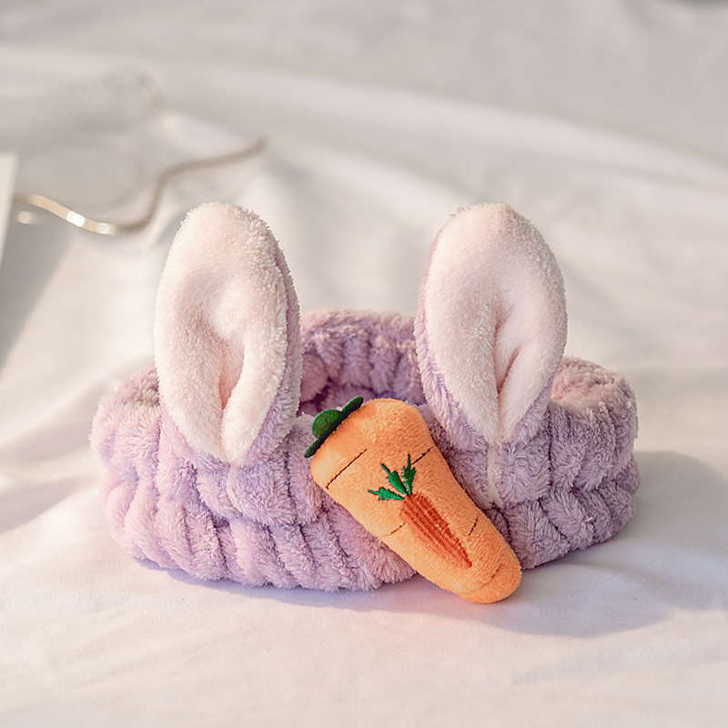 [Ventas directas de fábrica] lindo felpa estilo coreano mujeres máscara de maquillaje orejas de conejo banda de pelo de rábano